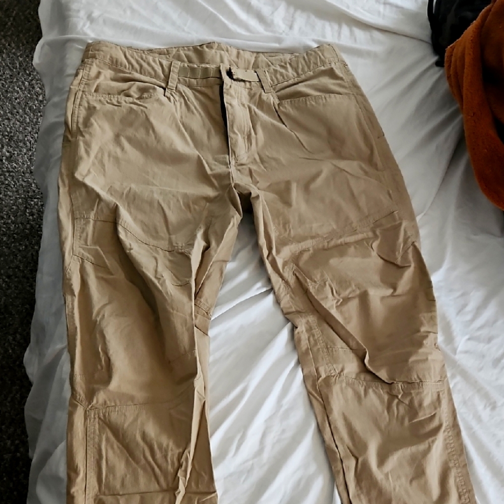 VIKTOS Men's Khaktical Tan Pants 36w X 32L
